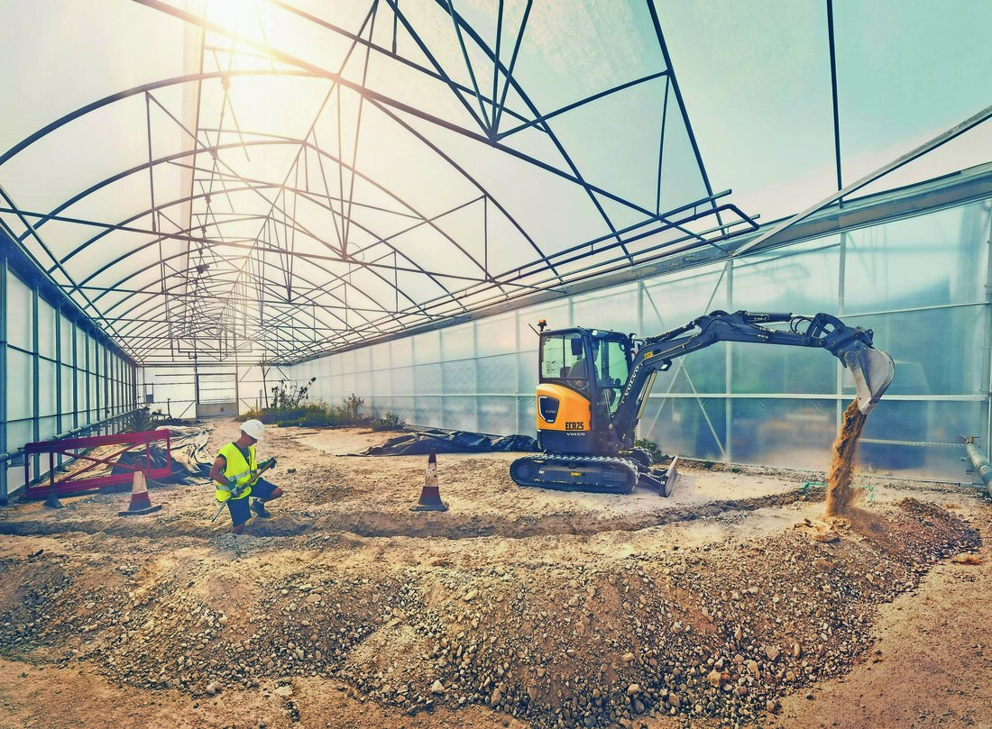 Kompaktmaschinen haben sich in den vergangenen Jahren vom stillen Rückgrat kleinerer Einsätze zu einem wichtigen strategischen Bestandteil von Baustellen entwickelt.