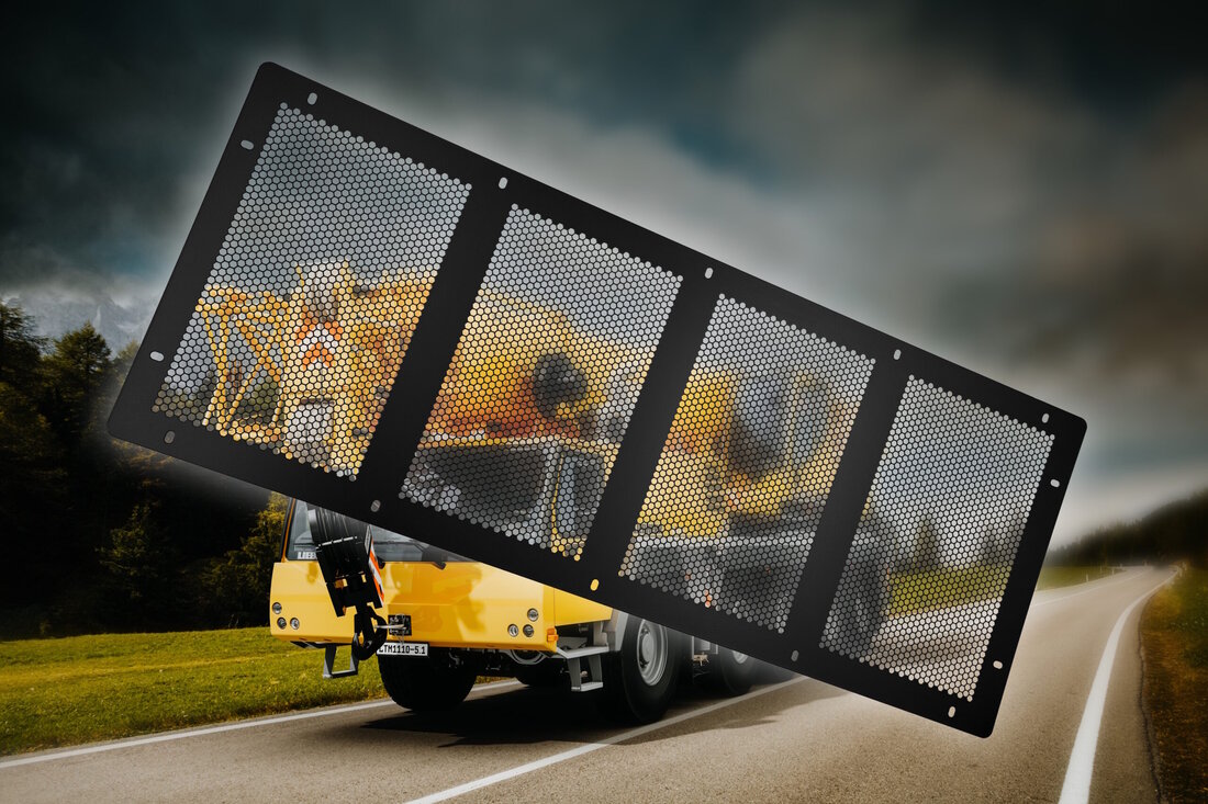Für einen mobilen Schwerlastkran hat Liebherr mit Schäfer Lochbleche ein Schutzblech entwickelt, das die frontseitige Einhausung des Luftfilters am Dieselmotor übernimmt und zugleich als Wartungszugang dient. Neben Langlebigkeit spielt auch das Gewicht eine entscheidende Rolle.