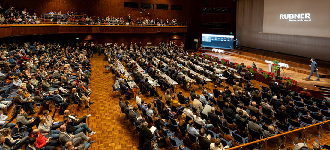 Das Internationale Holzbau-Forum gastiert dieses Jahr in Österreich. Von 3. bis 5. Dezember 2025 trifft sich die internationale Holzbranche in Innsbruck. Wir haben die Programmhighlights.