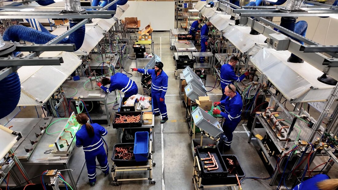 Panasonic investiert 320 Millionen Euro in Wärmepumpenproduktion in Pilsen. Die Kapazität des Werks wird damit fast verfierfacht.